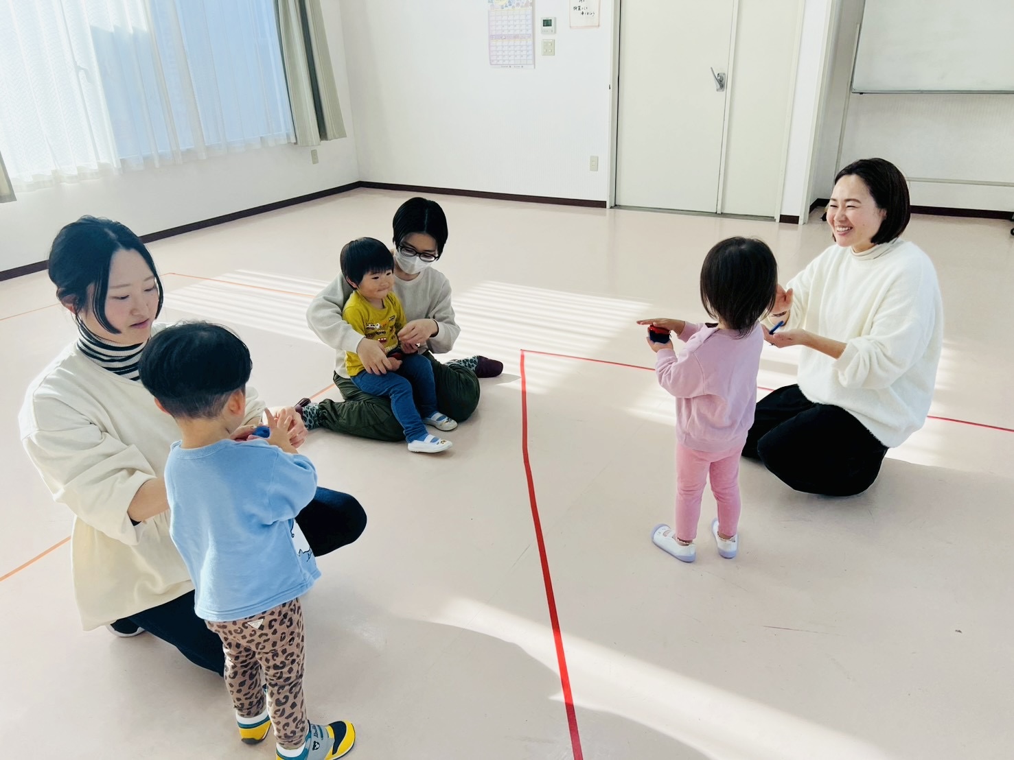 新百合ヶ丘・鶴川のリトミック教室 毎年恒例 お正月の手遊び歌で我が子の成長を実感!